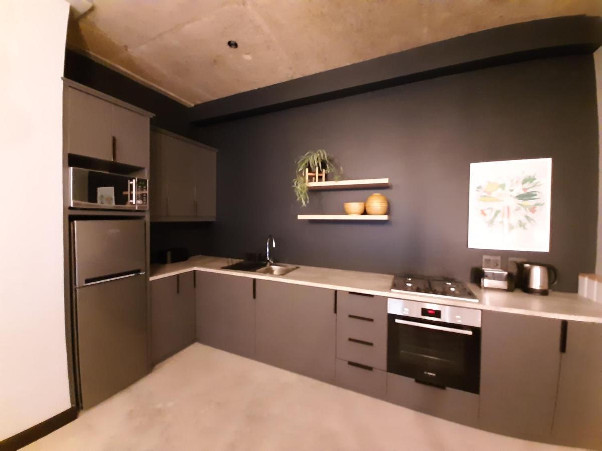 Black Eagle Self-Catering Accommodation, Hermanus Εξωτερικό φωτογραφία